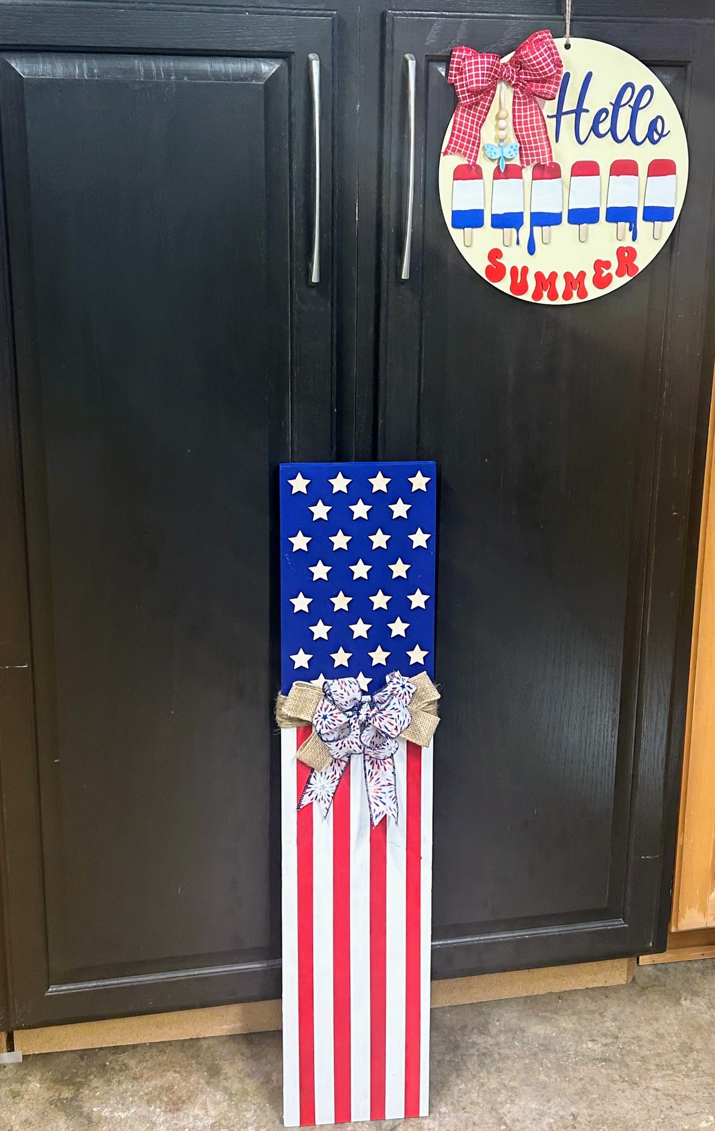 American Flag Porch Leaner Wooden Hand-Painted Rustic Patriotic Porch Sign Memorial Day 4th of July Year Round Americana Decor Veteran Gift